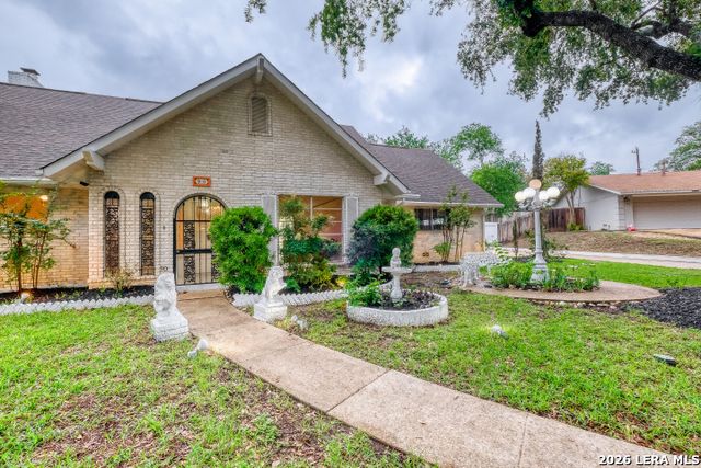 90 BLUET LN, Castle Hills, TX 78213