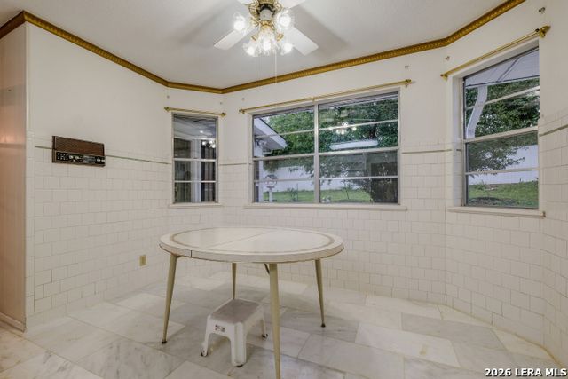 90 BLUET LN, Castle Hills, TX 78213