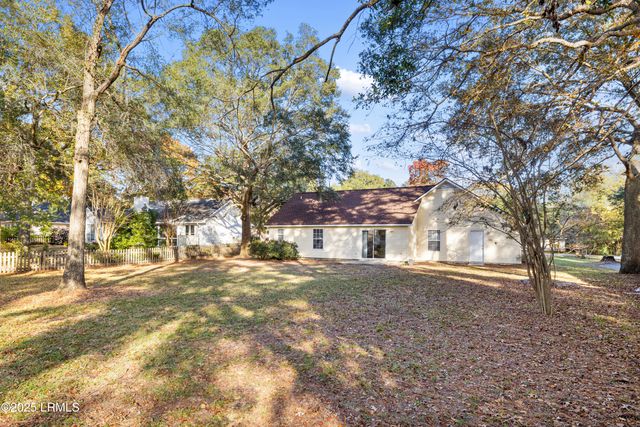 36 Le Moyne Drive, Beaufort, SC 29907