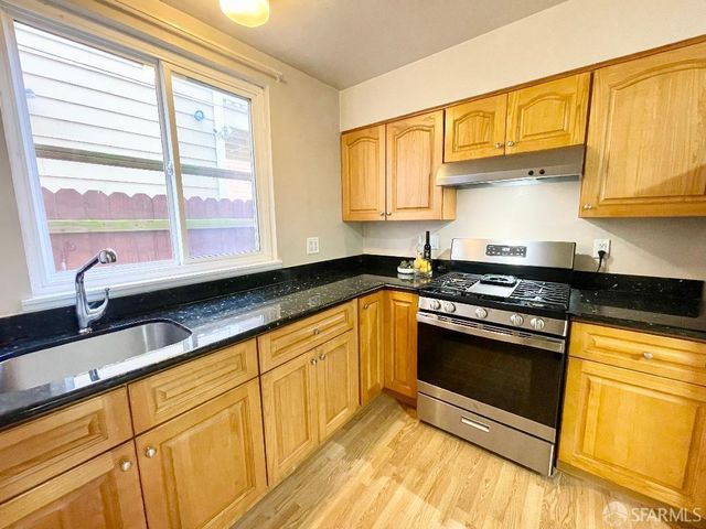 1231 40th Avenue, San Francisco, CA 94122