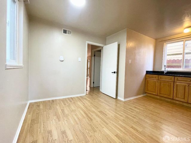 1231 40th Avenue, San Francisco, CA 94122