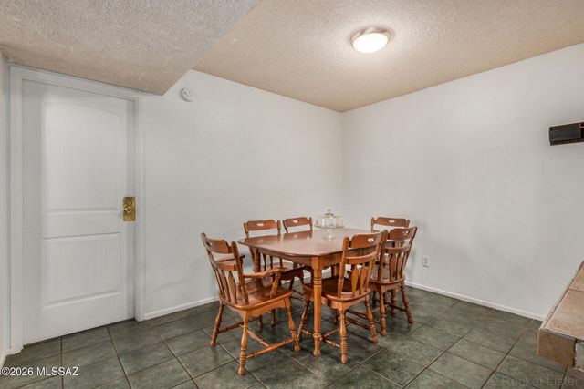 3049 W Avior Drive, Tucson, AZ 85742