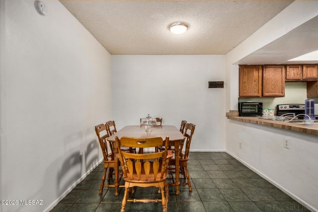 3049 W Avior Drive, Tucson, AZ 85742