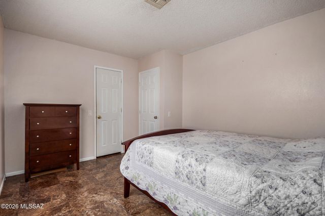 3049 W Avior Drive, Tucson, AZ 85742