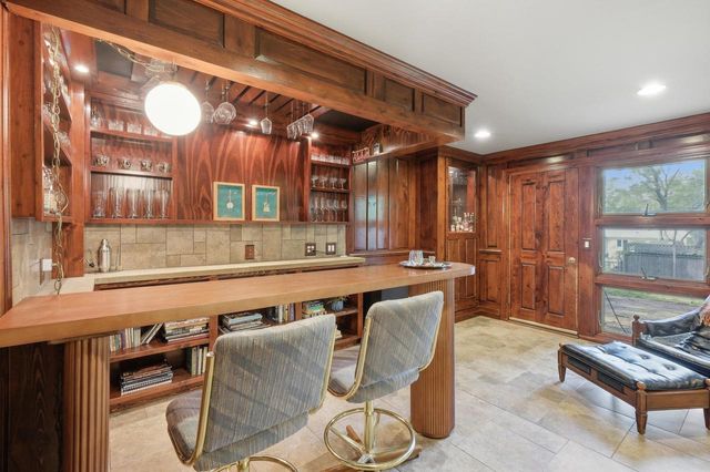 6014 Hammersley Road, Madison, WI 53711