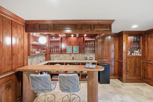 6014 Hammersley Road, Madison, WI 53711