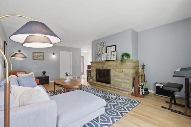 6014 Hammersley Road, Madison, WI 53711