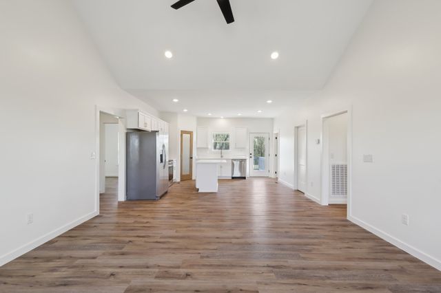80 Amos Circle, Lafayette, TN 37083