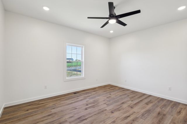 80 Amos Circle, Lafayette, TN 37083