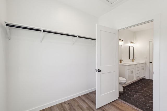 80 Amos Circle, Lafayette, TN 37083