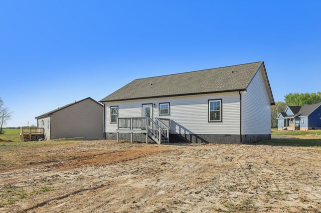 80 Amos Circle, Lafayette, TN 37083