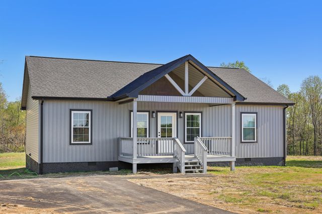 80 Amos Circle, Lafayette, TN 37083