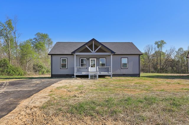 80 Amos Circle, Lafayette, TN 37083