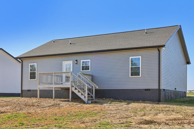 80 Amos Circle, Lafayette, TN 37083
