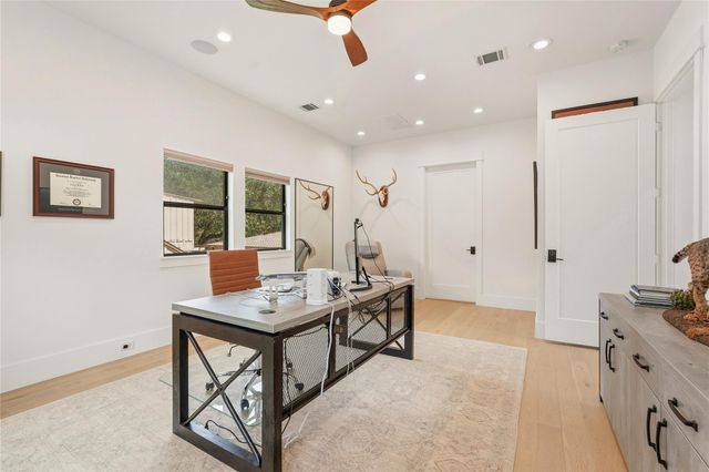 4923 Loch Lomond Drive Drive, Houston, TX 77096