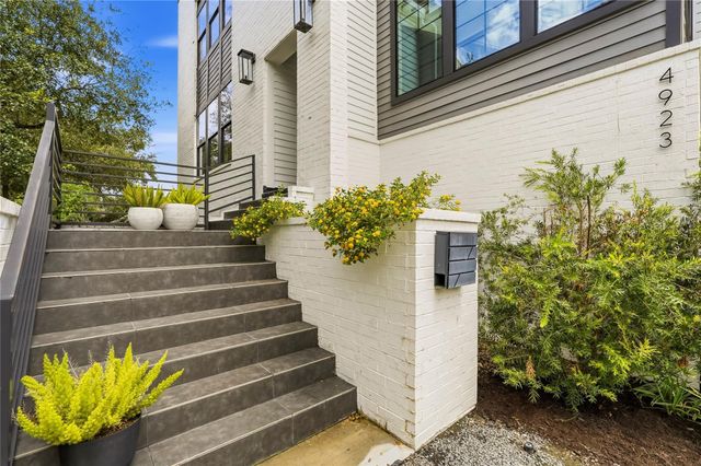 4923 Loch Lomond Drive Drive, Houston, TX 77096