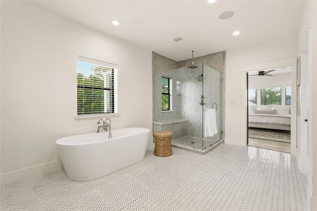 4923 Loch Lomond Drive Drive, Houston, TX 77096