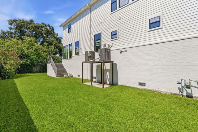 4923 Loch Lomond Drive Drive, Houston, TX 77096