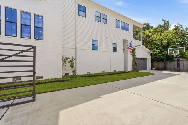 4923 Loch Lomond Drive Drive, Houston, TX 77096