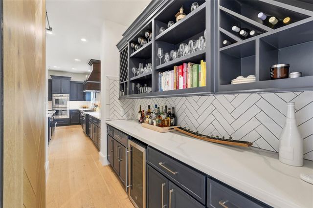 4923 Loch Lomond Drive Drive, Houston, TX 77096