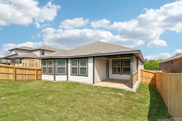 6318 Comanche Coyote, San Antonio, TX 78233