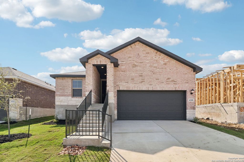 6318 Comanche Coyote, San Antonio, TX 78233