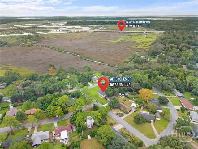 607 Dyches Drive, Savannah, GA 31406