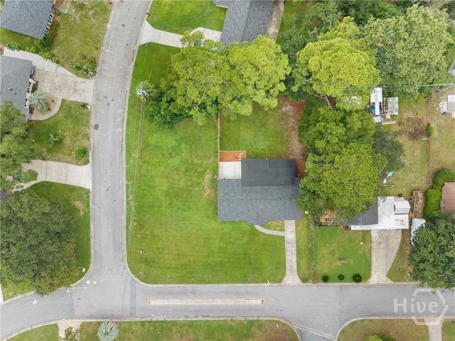 607 Dyches Drive, Savannah, GA 31406