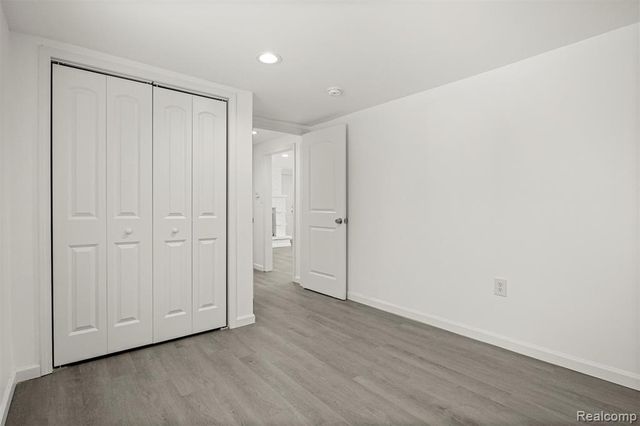 6071 Dexter Street, Romulus, MI 48174