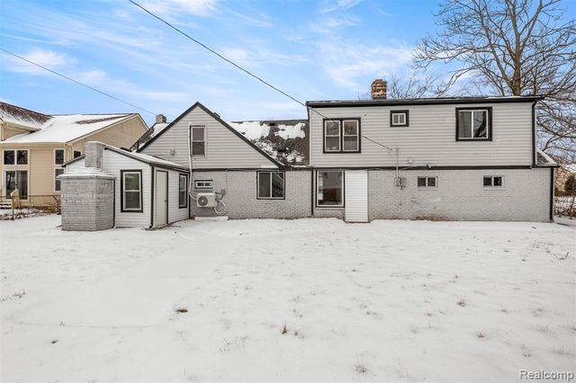 6071 Dexter Street, Romulus, MI 48174