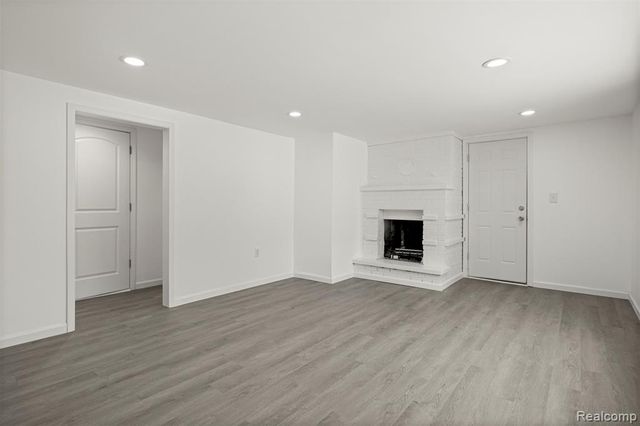 6071 Dexter Street, Romulus, MI 48174