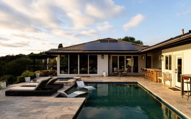 7017 Via Mariposa Sur, Bonsall, CA 92003