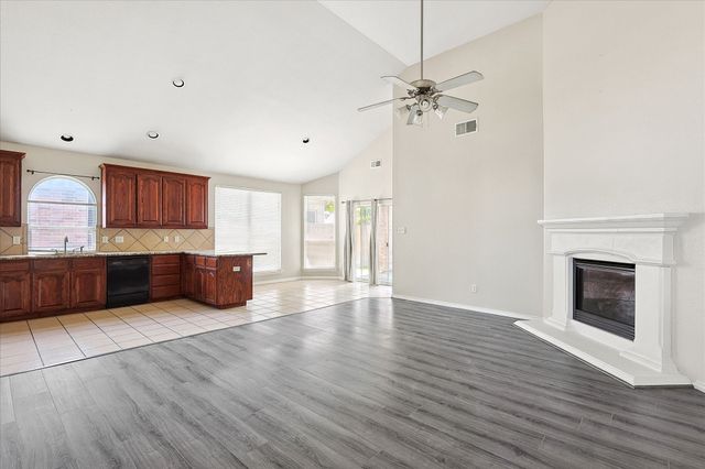 4800 Valley Springs Trail, Fort Worth, TX 76244