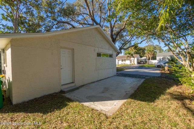 1396 Earl Drive, Merritt Island, FL 32952
