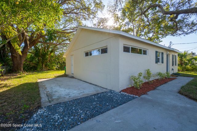 1396 Earl Drive, Merritt Island, FL 32952