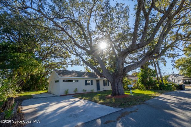 1396 Earl Drive, Merritt Island, FL 32952