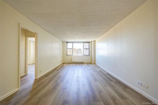 41-40 Union Street 11F, Flushing, NY 11355