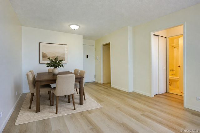 41-40 Union Street 11F, Flushing, NY 11355