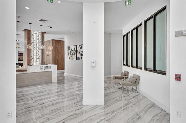 110 N Federal Highway 1113, Fort Lauderdale, FL 33301