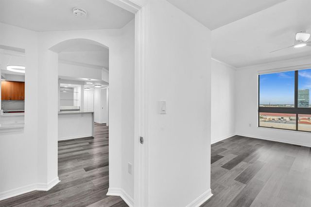 110 N Federal Highway 1113, Fort Lauderdale, FL 33301