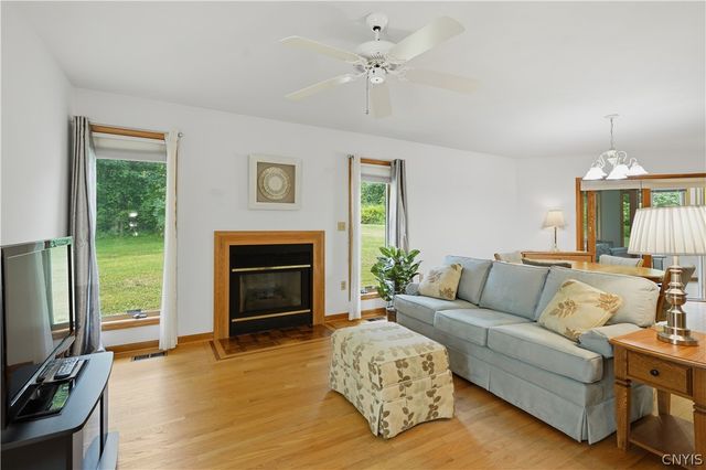 4739 Kasson Road, Onondaga, NY 13215