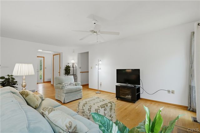 4739 Kasson Road, Onondaga, NY 13215