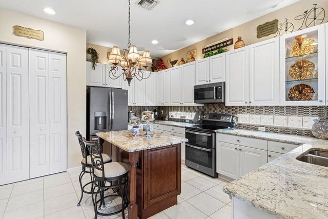 8899 Via Tuscany Drive, Boynton Beach, FL 33472