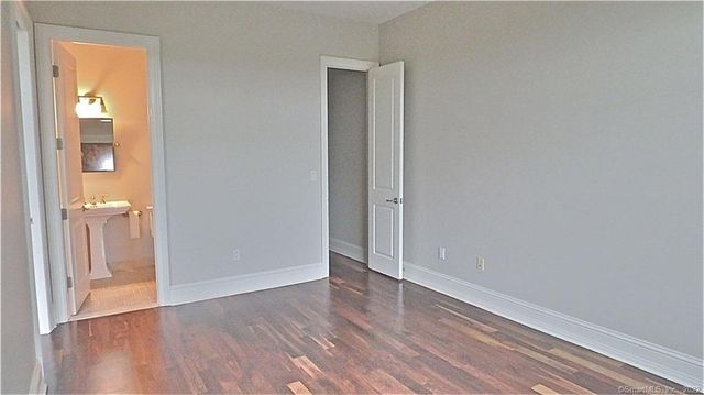 75 Stone Ridge Way 3E, Fairfield, CT 06824