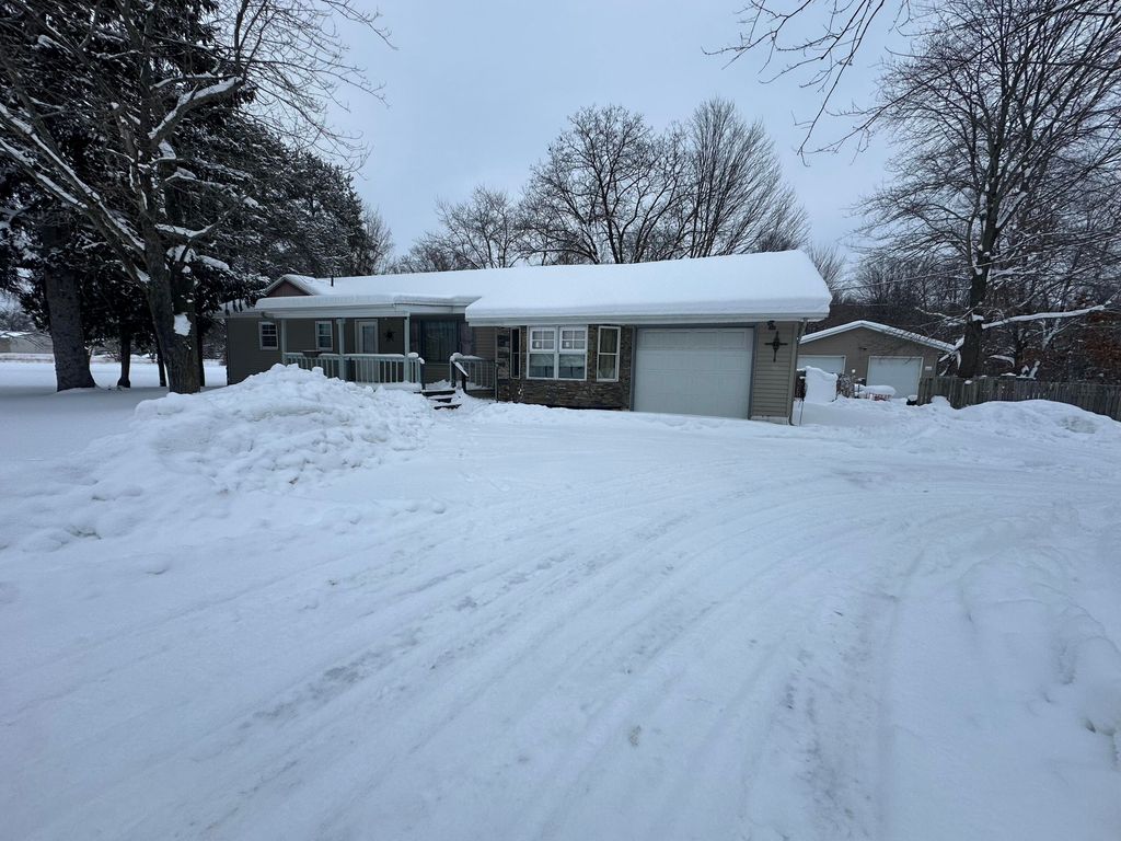 51133 25th Street, Antwerp Twp, MI 49071