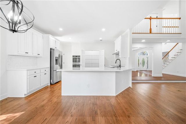 2251 Lake Haven Way, Suwanee, GA 30024