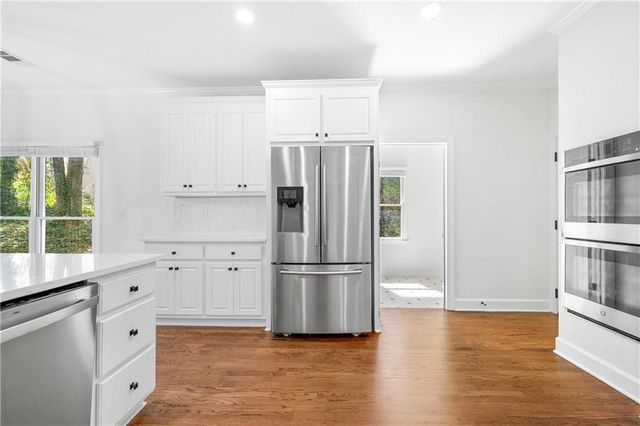 2251 Lake Haven Way, Suwanee, GA 30024