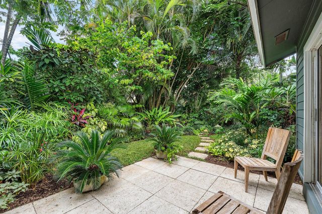 237 Wingo Street, Tequesta, FL 33469