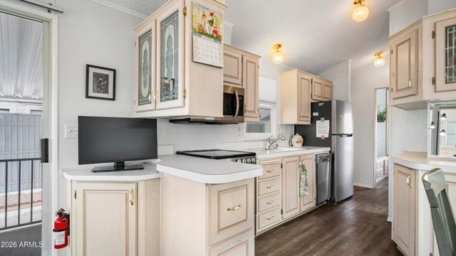 510 JASPAR Drive, Apache Junction, AZ 85119