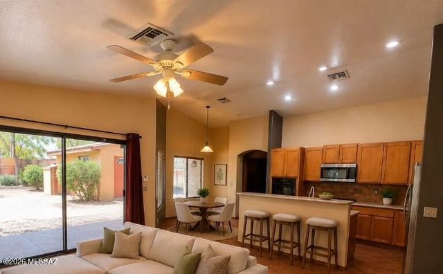 1448 E Lester Street, Tucson, AZ 85719